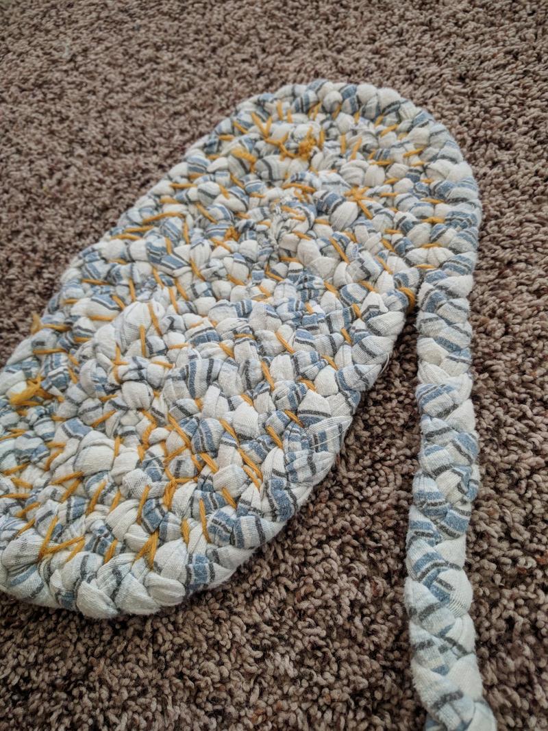 DIY: Learn How to Make a Beautiful Braided Rug from Old Fabric